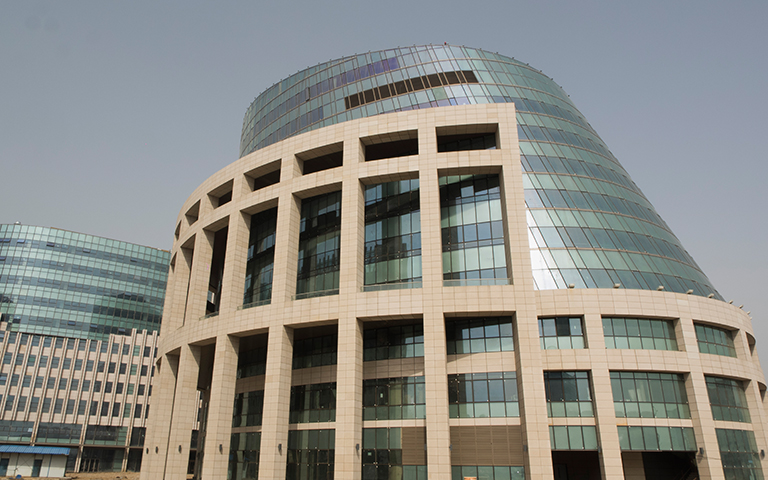 太原經(jīng)濟(jì)開(kāi)發(fā)區(qū)高科技孵化基地防火門(mén)、防火卷簾