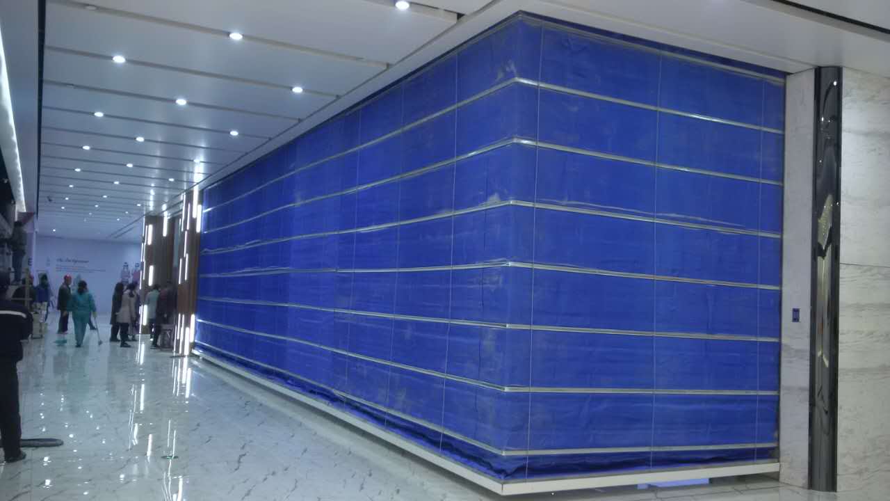 2017年12月8日臨汾明珠國際防火卷簾檢修及展示圖